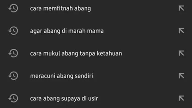 6 Riwayat Pencarian Adik di YouTube Ini Absurd, Bikin Geleng Kepala