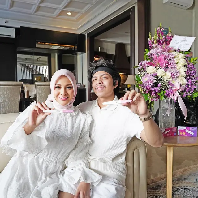 Aurel Keguguran, Ini 6 Momen Atta Halilintar Setia Dampingi Istri Selama Hamil