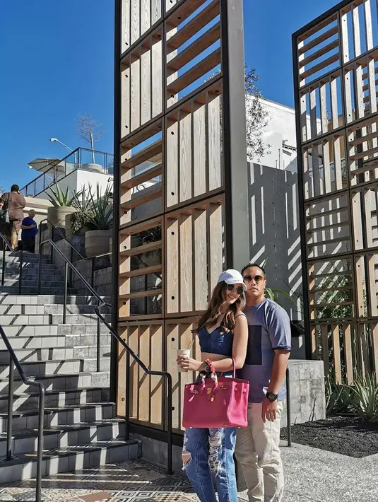 Nia Ramadhani dan Ardie Bakrie (Instagram/ardibakrie)