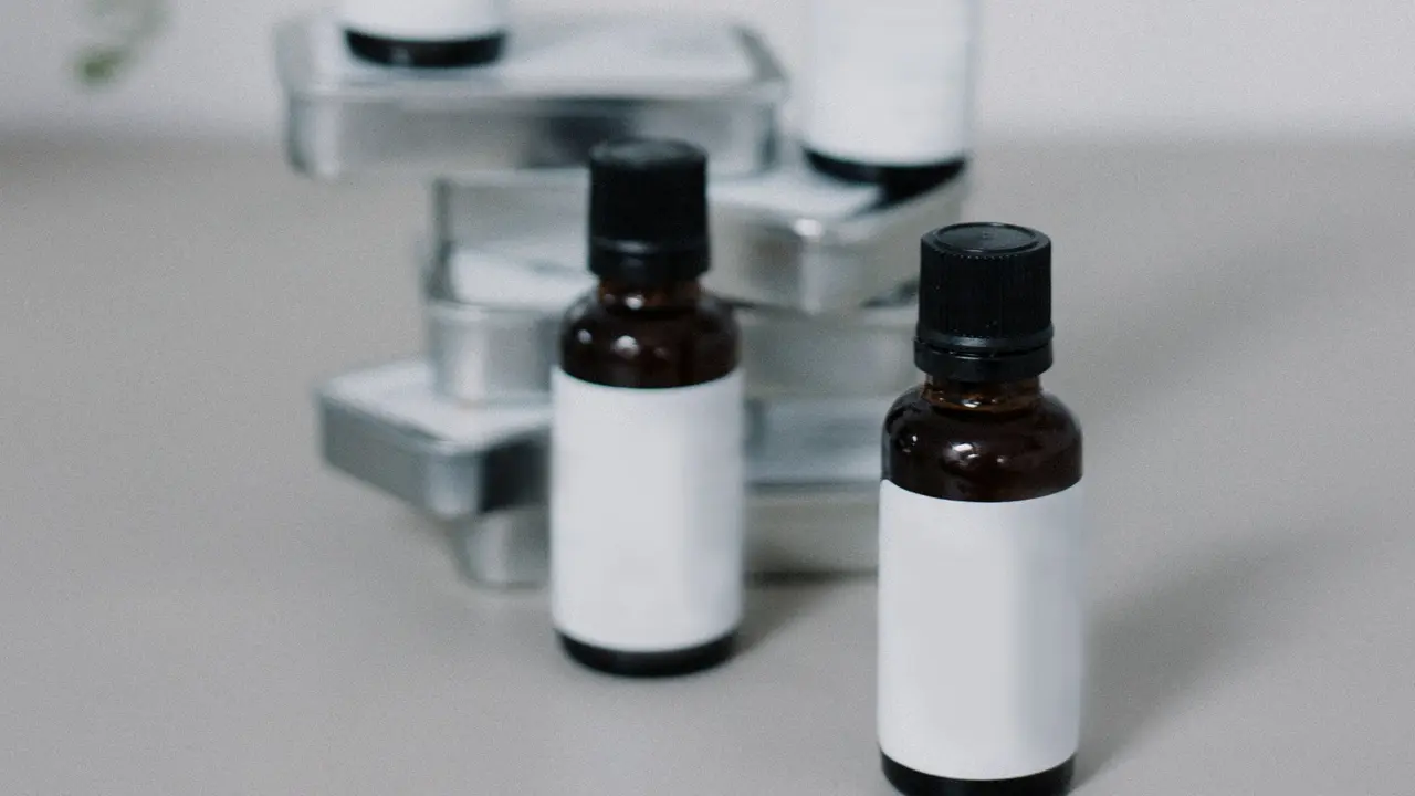 ilustrasi jenis acid untuk kulit sensitif/unsplash