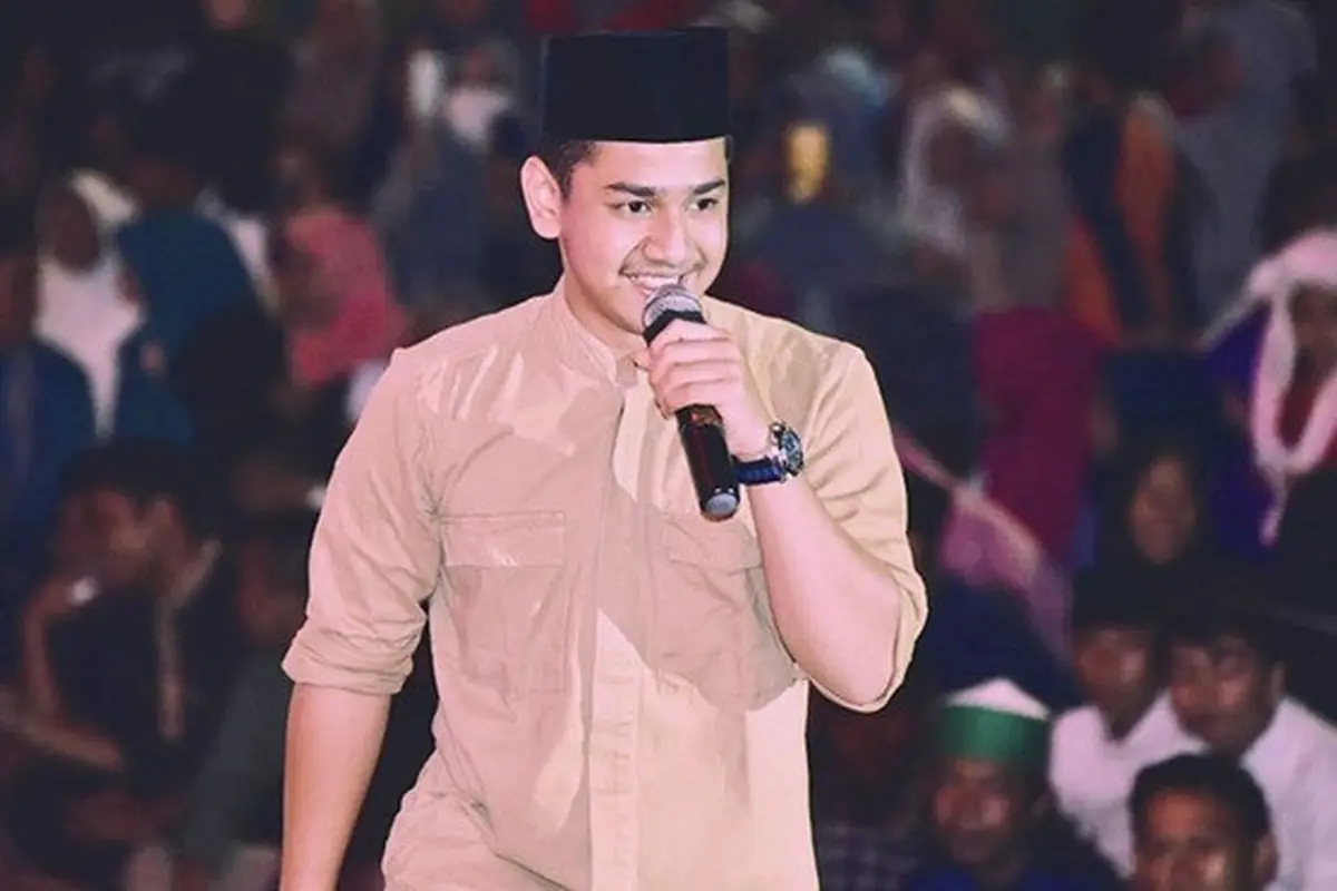 7 Pesona Syakir Daulay, Jadi Ustaz Muda di Para Pencari Tuhan Jilid 13