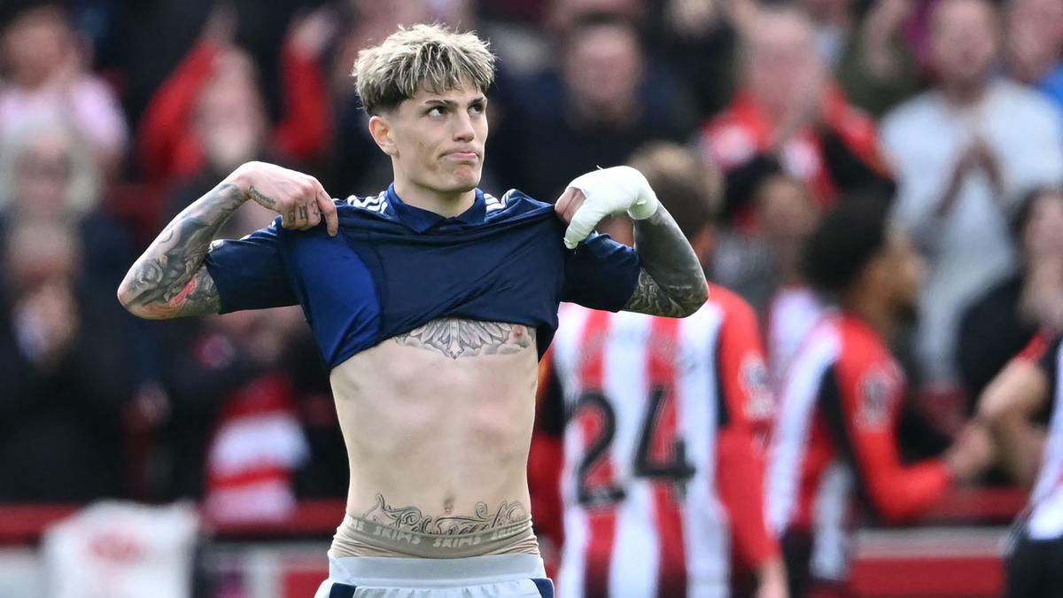 Napoli Hidupkan Minat pada Alejandro Garnacho?