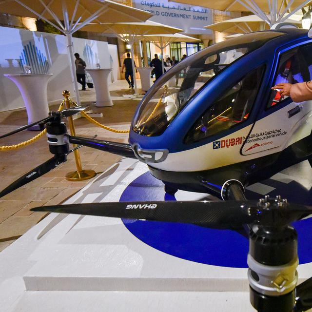 Drone Yang Bisa Angkut Manusia Diuji Coba Di Dubai Seperti Apa Global Liputan6 Com