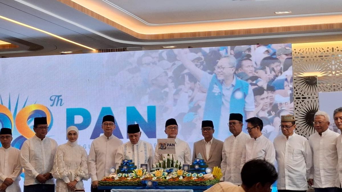 Zulhas Minta Kader PAN Potong Gaji Bantu Korban Gempa NTT dan Karhutla