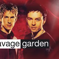 Savage Garden kerap membawakan lagu-lagu cinta yang sukses melegenda. (Foto: savagegarden.com, Desain: Nurman Abdul  Hakim/Bintang.com)