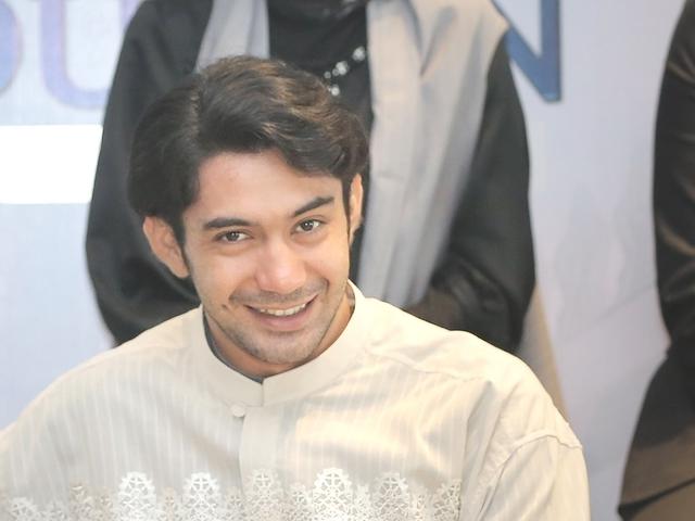 Alasan Reza Rahadian Tidak Punya Akun Twitter Dan Instagram Showbiz Liputan6 Com