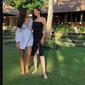 Pertemuan di Bali antara Sonia Fergina dan Miss Universe Australia 2018 adalah yang pertama setelah mereka pulang dari ajang Miss Universe. (dok. Instagram @soniafergina/https://www.instagram.com/p/Bxj0hviHEFQ/Dinny Mutiah)