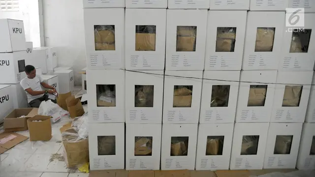 Penyortiran dan Pelipatan Kertas Suara