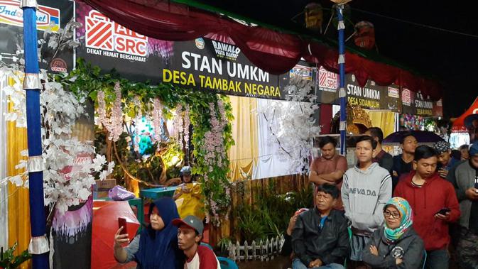 Pesta Rakyat yang berpuncak pada pameran produk UMKM, 29 Oktober – 2 November 2019 di Kompleks Bendung Gerak Serayu (BGS), Rawalo, Banyumas. (Liputan6.com/Sekar/Muhamad Ridlo)