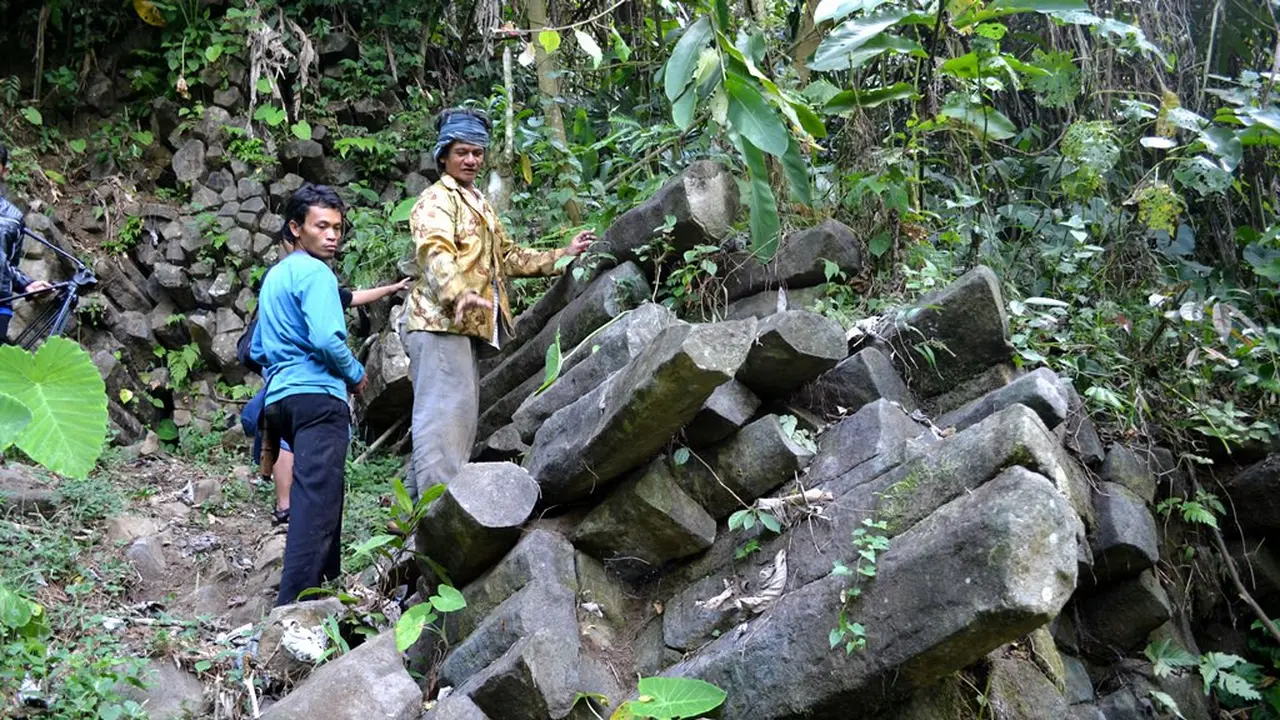 Situs Bebahanan, Gunung Padang, Majenang, Cilacap berpotensi dikembangkan menjadi destinasi wisata minat khusus. (Foto: Liputan6.com/Muhamad Ridlo)
