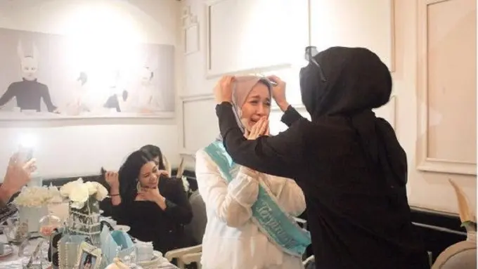 [Bintang] Bridal Shower Laudya Cynthia Bella