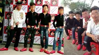 Demam Sepatu Merah Darah Landa Pria Alay di Vietnam