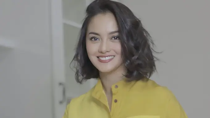 Potret Ririn Ekawati Tampil Fresh dengan Potongan Rambut Bobnya