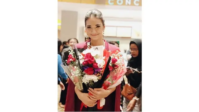 Biasa Tampil Natural, Ini 6 Pesona Haico Van der Veken dengan Makeup Tebal
