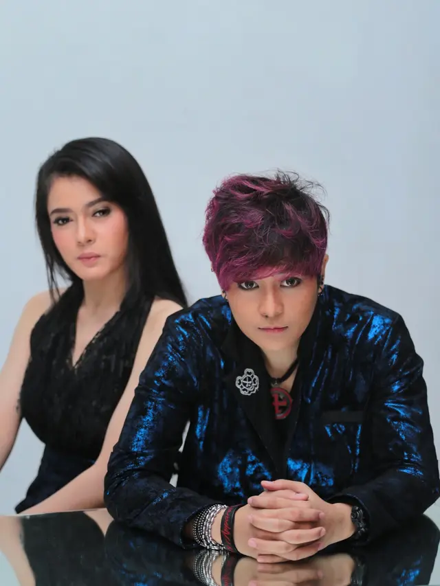 [Bintang] Mitha dan DJ Citra -Black Champagne-
