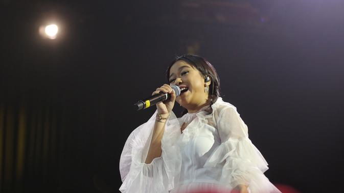 Cerita Brisia Jodie Soal Perubahan Nama Lahirnya - News ...