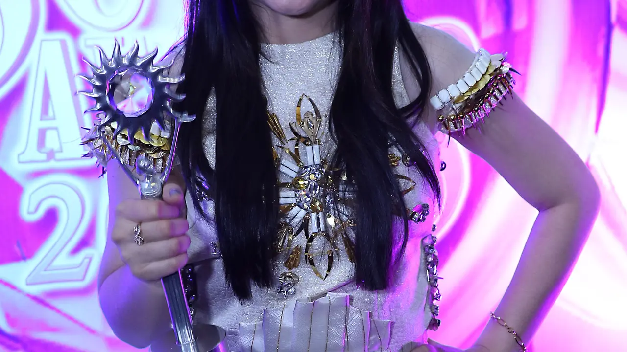 Prilly Latuconsina