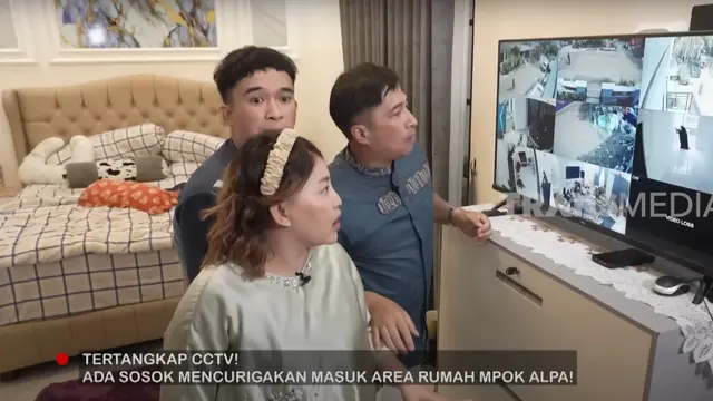 6 Foto Kamar Tidur Mpok Alpa dan Suami, Tampilan Elegan dengan Sentuhan Unik