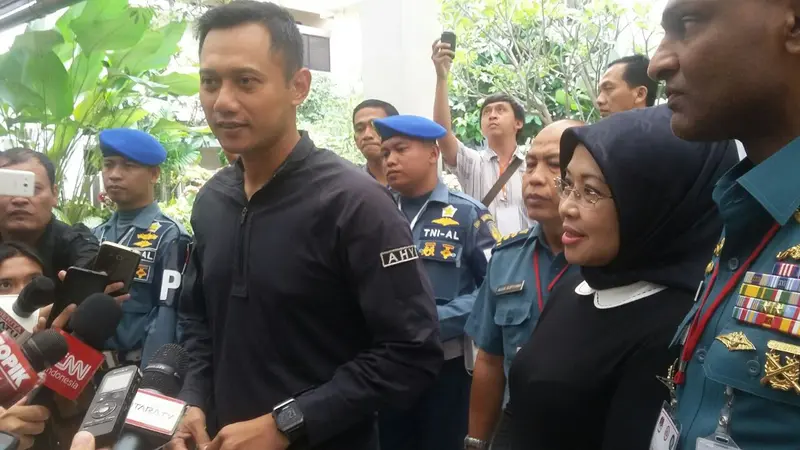 Agus Harimurti Yudhoyono dan Sylviana Murni