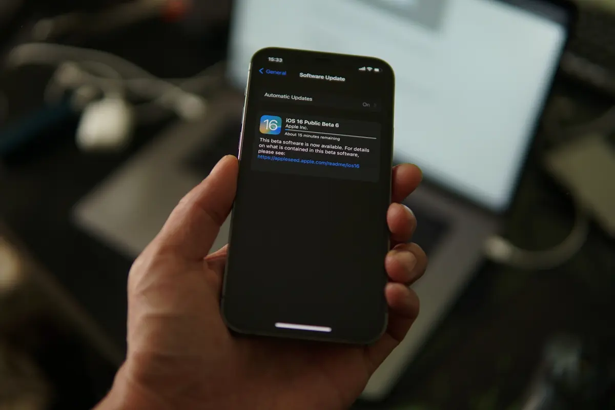 iPhone 12 Pro updating to iOS 16 Beta