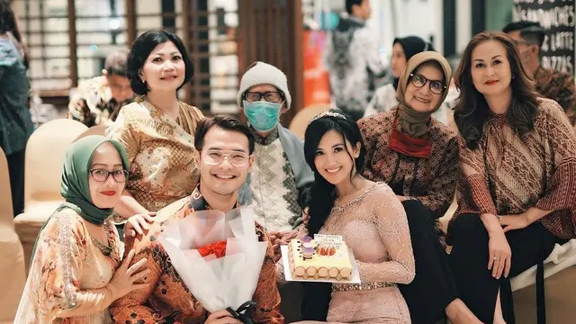 Momen Pernikahan Sylvia Fully dan Kevin Andrean, Berlangsung Tertutup. (Sumber: Instagram/sylvia_fully88)