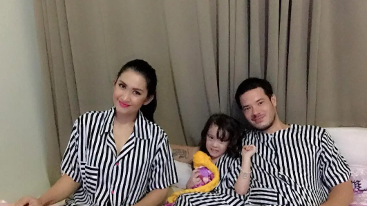 [Bintang] Nafa Urbach Zack Lee