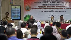 Ketua DPD Oesman Sapta Odang atau OSO berbicara dalam seminar pascasarjana di Universitas Moestopo, Jakarta, Sabtu (24/3). Seminar bertema "Pentingnya Komunikasi Antarlembaga Dalam Meningkatkan Pembangunan Daerah di Indonesia". (Liputan6.com/JohanTallo)