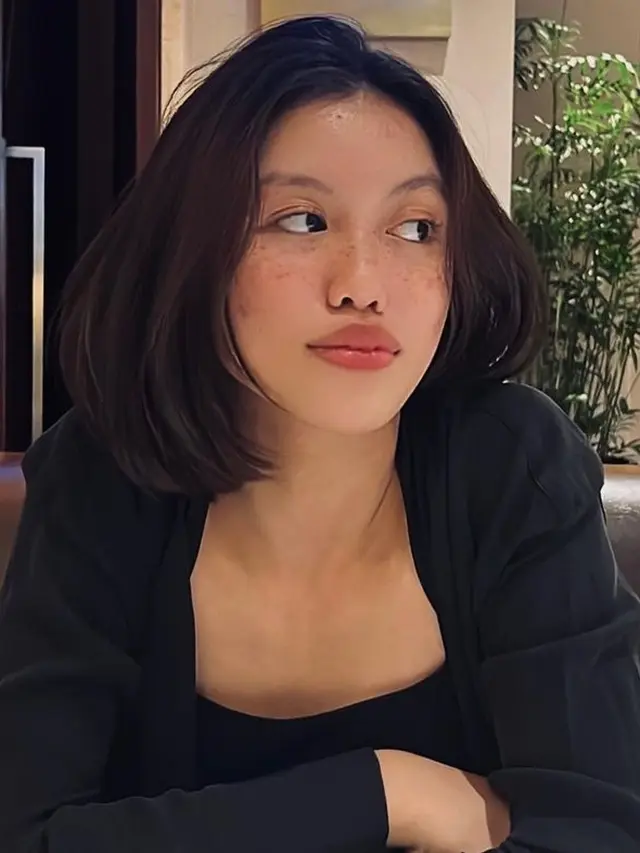 [Fimela] 6 Potret Terbaru Kemesraan Anak Olla Ramlan dengan Putri Nikita Mirzani