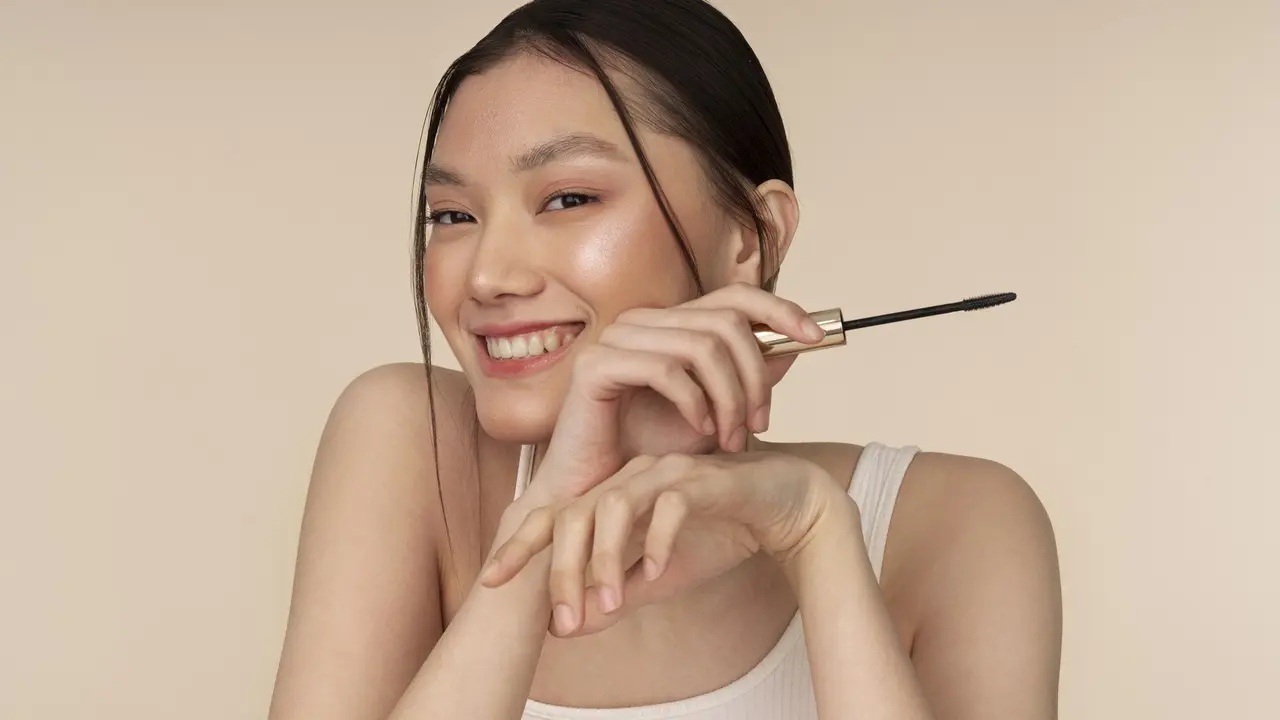Ilustrasi makeup