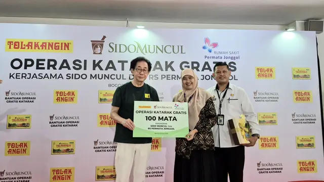 Sido Muncul Gelar Operasi Katarak Gratis di RS Permata Jonggol