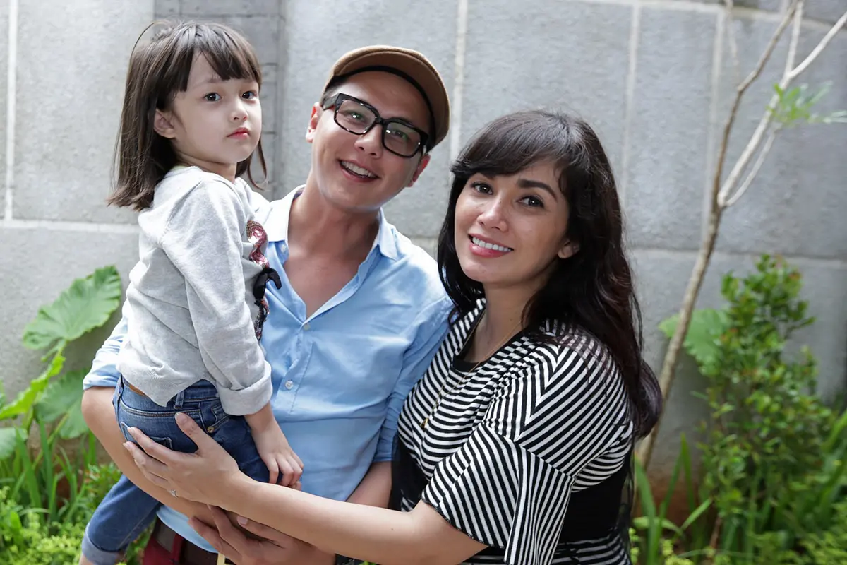 [Bintang] Ussy Sulistiawaty - Andhika Pratama
