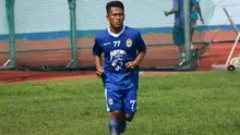 Gelandang kiri Persib, Ghozali Siregar. (Bola.com/Muhammad Ginanjar)