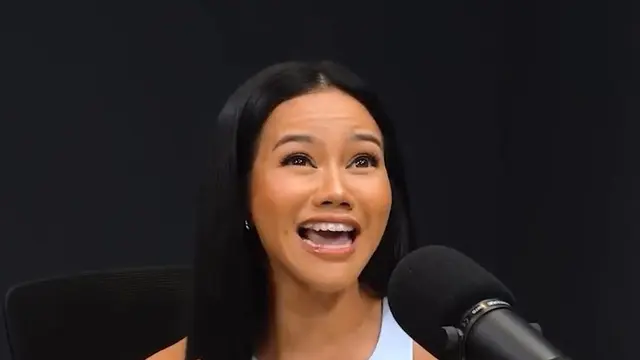 Yura Yunita Didoakan Sang Mama Sambil Menangis. (instagram/yurayunita)