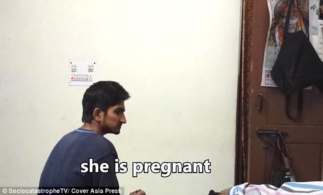 Prateek Verma menceritakan pada ayahnya pada pacarnya hamil | Photo copyright Dailymail.co.uk