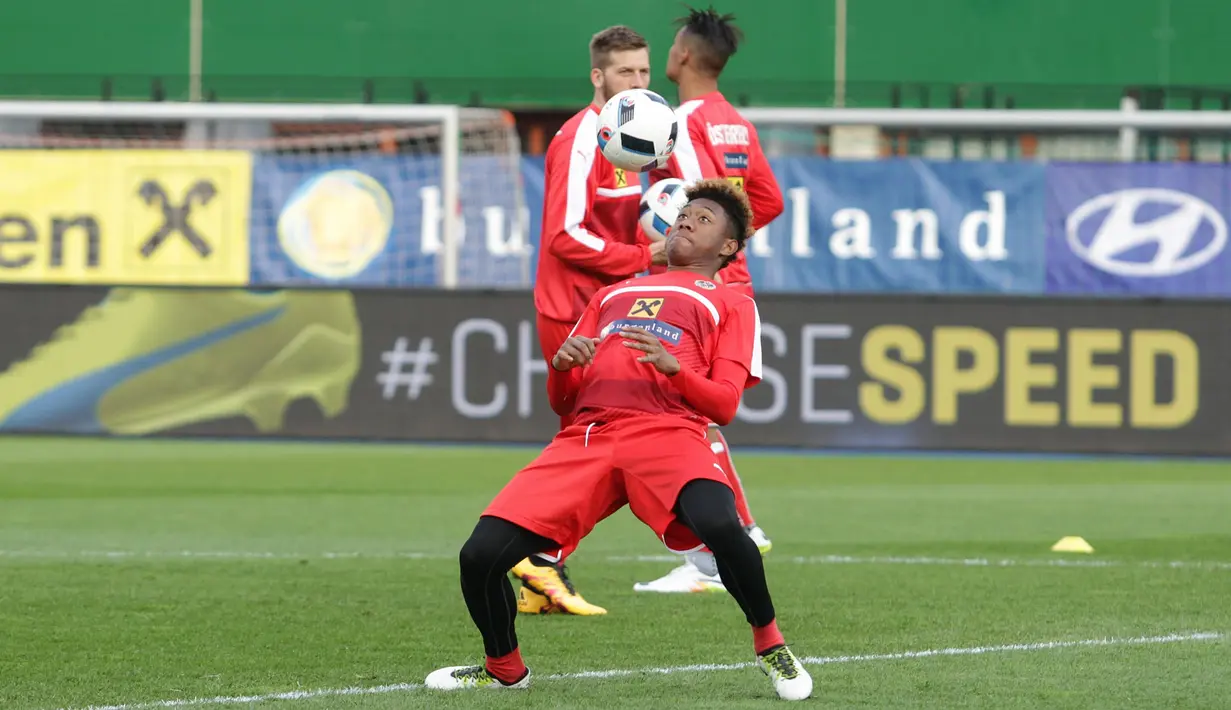 Pemain Bayern Munchen, David Alaba, menjadi salah satu pemain yang akan diwaspadai pemain Turki pada laga persahabatan nanti. (Bola.com/Reza Khomaini)