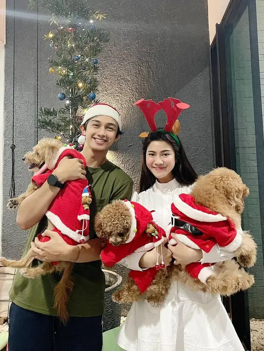 Ternyata Feli dan Hito ingin punya anak kembar terinspirasi dari Syahnaz Sadiqah yang memiliki anak kembar perempuan dan laki-laki.  (Instagram/felicyangelista_)