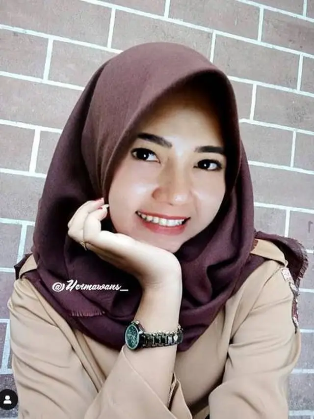 6 Editan Foto Via Vallen Paling Kocak Ini Mengundang Gelak Tawa