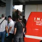 Tim identifikasi Polres Malang Kota bersiaga di lokasi temuan korban mutilasi di Pasar Besar Malang (Liputan6.com/Zainul Arifin)