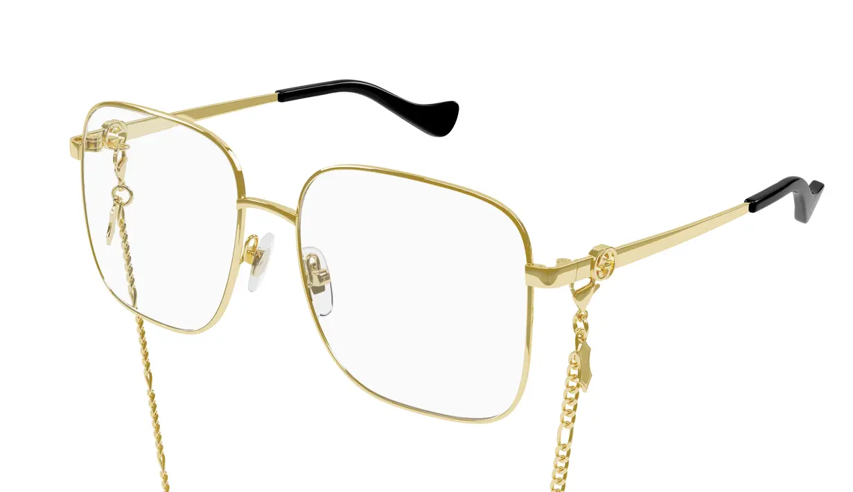 Sementara koleksi lain memiliki bingkai optik persegi besar dari logam dengan nose pad yang nyaman dikenakan (Foto: Gucci)
