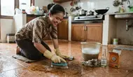 10 Cara Membersihkan Keramik Dapur Kusam karena Minyak, Pakai Bahan Rumahan