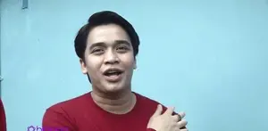 Billy Syahputra mengaku jarang berkomunikasi dengan Syahnaz Sadiqah. Tetapi saat Syahnaz putus dengan Juan Christian. Syahnaz mencurahkan semua isi hatinya kepada Billy, menjelaskan kenapa dirinya putus dengan Juan.