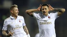 AC Milan meraih kemenangan 4-1 atas Empoli pada pertandingan pekan ke-14 Serie A di Stadio Carlo Castellani, Sabtu (26/11/2016). (AFP/Marco Bertorello)