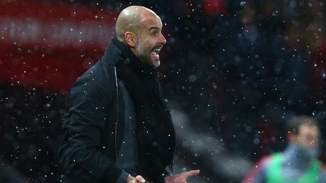 Derby Manchester-Pep Guardiola
