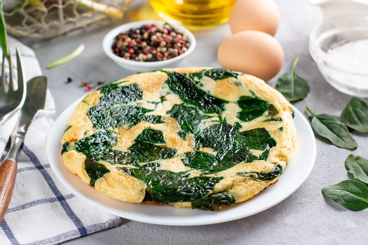 omelet bayam