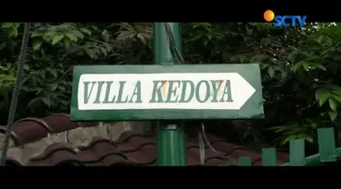 Sehari setelah perampokan di Perumahan Villa Kedoya, Kebun Jeruk, Jakarta Barat, Polsek Kebon Jeruk kumpulkan jejak pelaku dan rekaman cctv.