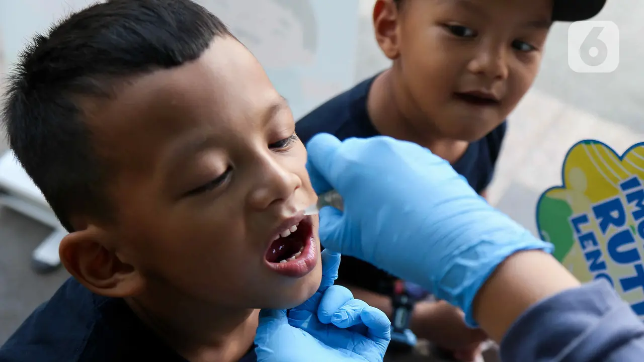 imunisasi Polio saat CFD