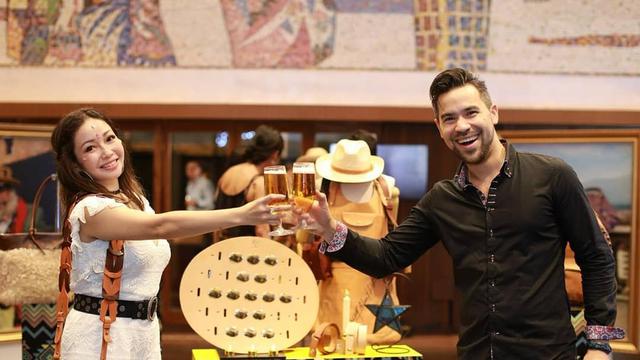 Jarang Tersorot, Ini 6 Momen Kebersamaan Chef Marinka dengan Kekasihnya