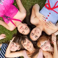 Siapa yang sudah bergabung di grup WhatsApp Fimelahood Malang? Siap-siap ada giveaway akhir Februari ini. (Sumber foto: shutterstock.com)