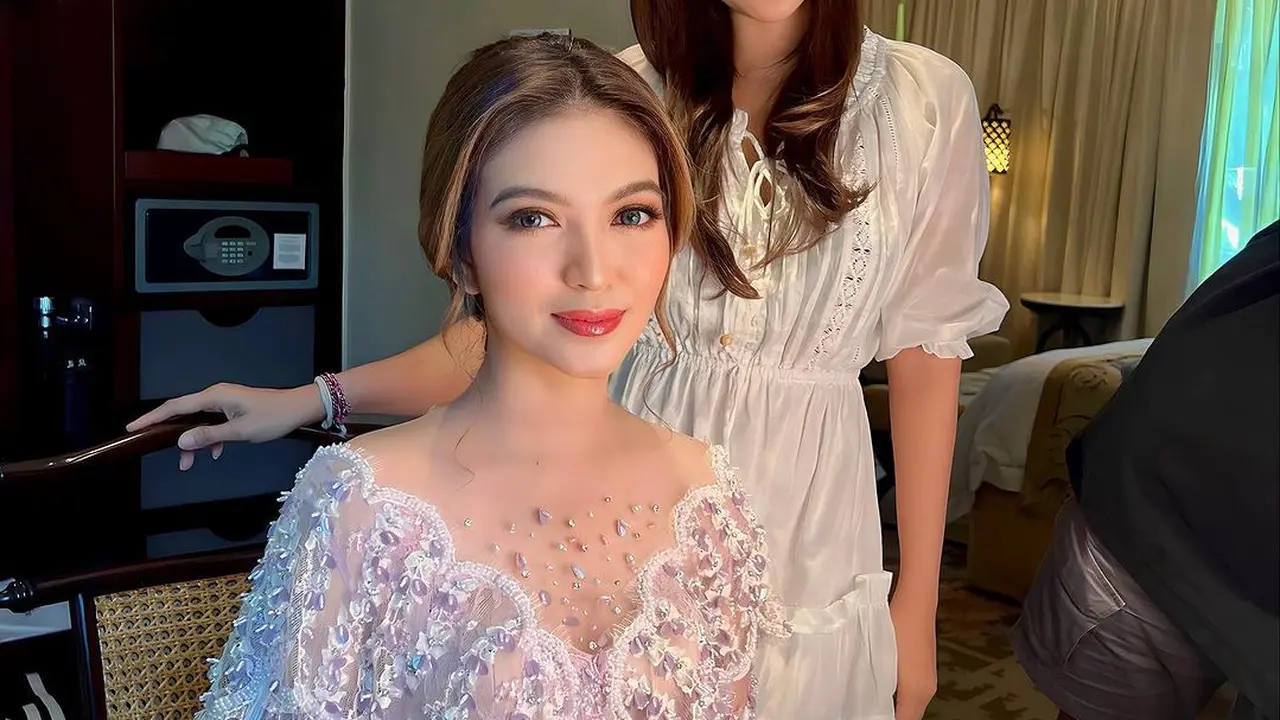 8 Ide Outfit Glamor dari Anak dan Mantu Presiden Jokowi, Kahiyang Ayu hingga Erina Gudono