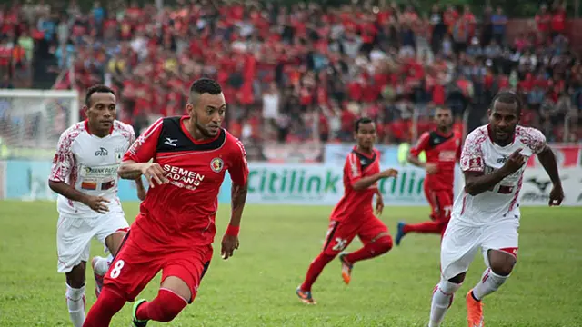 Marcel Sacramento (Semen Padang)